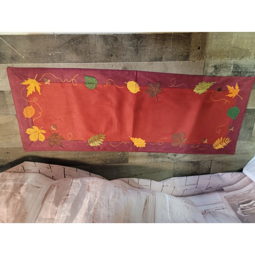 Fall leaves acorn harvest autumn table‎ runner decor